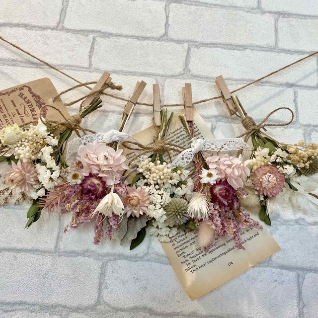 ドライフラワー スワッグ ガーランド❁796ピンク 白 薔薇 花束 ひな祭り ハンドメイドのフラワー/ガーデン(ドライフラワー)の商品写真