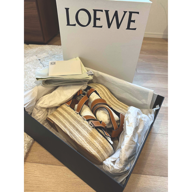 LOEWE(ロエベ)の【GW限定値下げ】ロエベ　ゲートウェッジエスパドリーユ レディースの靴/シューズ(サンダル)の商品写真