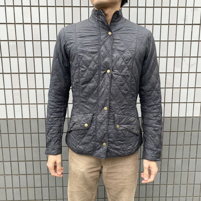 レディース バブアー Barbour キルティングジャケット ジップアップ ロゴ 刺繍 サイズ：UK12 チャコールグレー系 【中古】 レディースのジャケット/アウター(その他)の商品写真