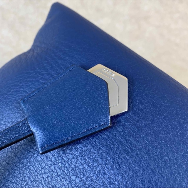 122-CHF FENDI フェンディショルダー バイザウェイ 2way 青色 【テレビ