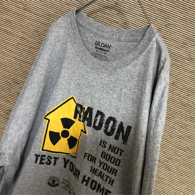 GILDAN(ギルタン)の【ギルダン】長袖Tシャツ　ロンT　企業ロゴ　ラドン　ビッグサイズ　グレー11 メンズのトップス(Tシャツ/カットソー(七分/長袖))の商品写真