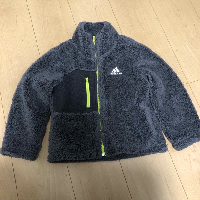 adidas(アディダス)のadidasのボアジャケット（こども） キッズ/ベビー/マタニティのキッズ服男の子用(90cm~)(ジャケット/上着)の商品写真