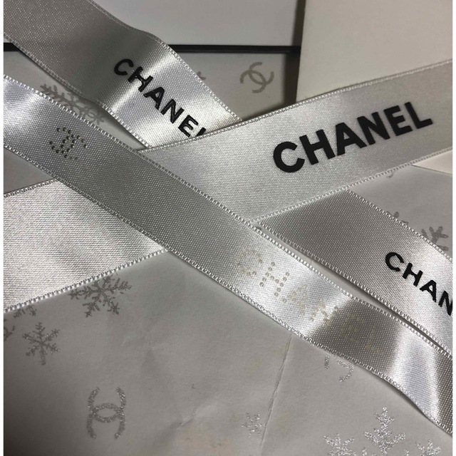 CHANEL(シャネル)のシャネル☆ショップ袋.箱.封筒.リボン3本セット☆非売品 エンタメ/ホビーのコレクション(その他)の商品写真