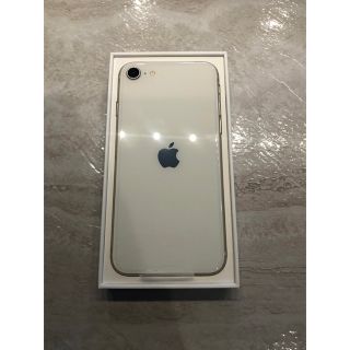 アイフォーン(iPhone)の【未使用】iPhone se  第3世代　64GB  残債なし ホワイト(スマートフォン本体)