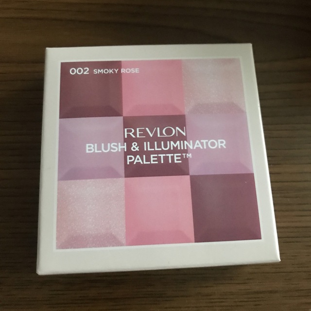 REVLON(レブロン)のレブロン ブラッシュ＆イルミネーター パレット 002 スモーキー ローズ(8. コスメ/美容のベースメイク/化粧品(チーク)の商品写真