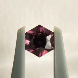 スピネル ヘキサゴン 0.468ct(各種パーツ)