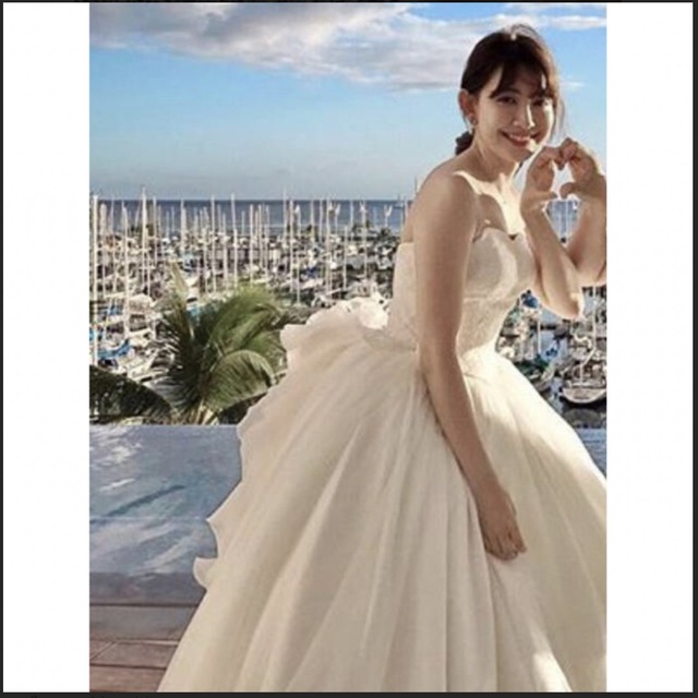 ☆美品☆ ワタべウェディング ドレス Avica GD-166 小嶋陽菜の通販 by ☆美品☆ ワタべウェディング ドレス Avica GD-166 小嶋陽菜の通販 by