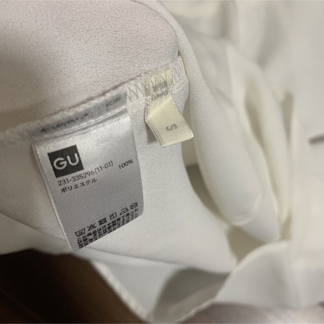 GU(ジーユー)のジーユー　ブラウス レディースのトップス(シャツ/ブラウス(長袖/七分))の商品写真