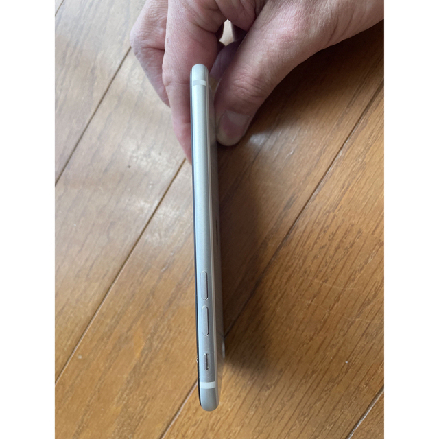 iPhone se2 simフリー ホワイト 128GB ジャンク品 iPhone se2 simフリー ホワイト 128GB ジャンク品