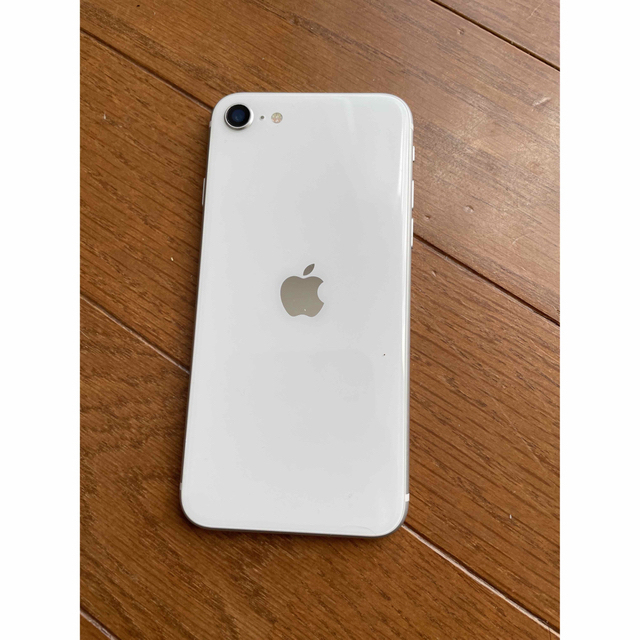 iPhone se2 simフリー ホワイト 128GB ジャンク品 iPhone se2 simフリー ホワイト 128GB ジャンク品