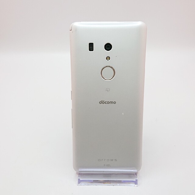 arrows(アローズ)のSIMフリー富士通 arrows Be3 F-02L docomo スマホ/家電/カメラのスマートフォン/携帯電話(スマートフォン本体)の商品写真