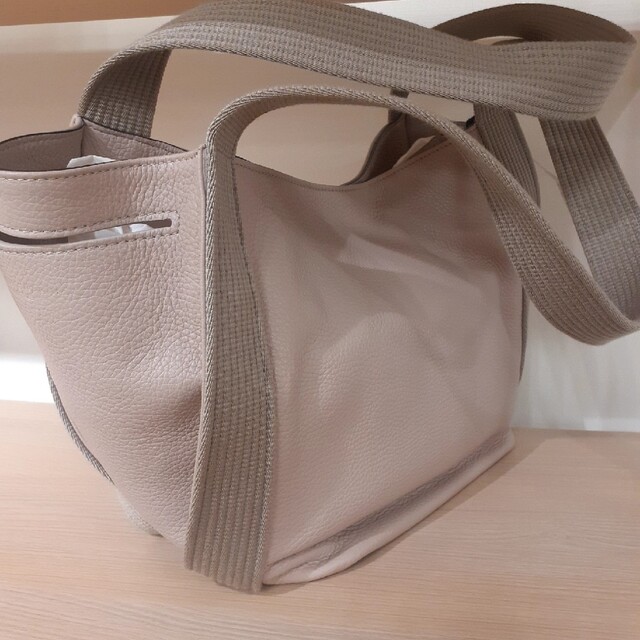 【新品】GIANNI CHIARINI   トートバッグ ASIA