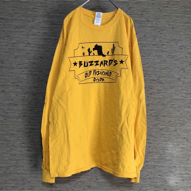 GILDAN(ギルタン)の【ギルダン】長袖Tシャツ　ロンT　荒野　ハゲタカ　アニマル　黄色　サボテン11 メンズのトップス(Tシャツ/カットソー(七分/長袖))の商品写真