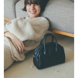 トプカピ(TOPKAPI)の最終価格✨ 新品✨EFOLE フェイクレザー　ミニボストン　ショルダー　バッグ(ショルダーバッグ)