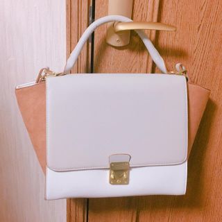 ザラ(ZARA)の【ZARA】ショルダーバッグ(ショルダーバッグ)