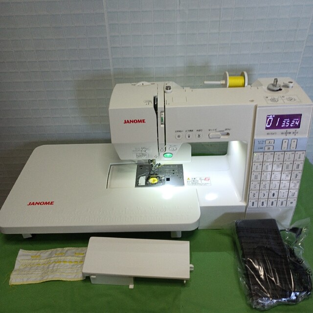 JANOME DC6030型コンピューターミシン-