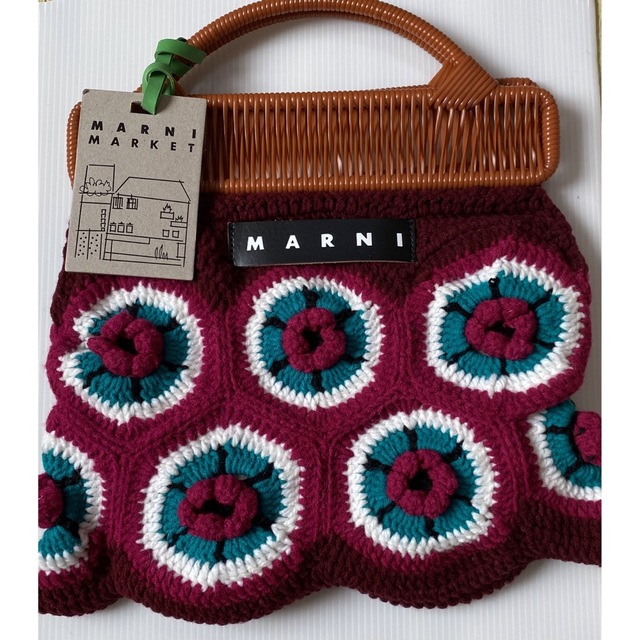 最終値下げ MARNI マルニ クロシェ ニット バッグ フラワーモチーフ ロゴ