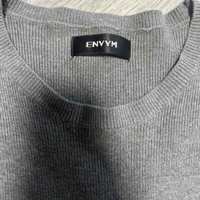 ENVYM(アンビー)のENVYM アンビー　ニットワンピース　美品 レディースのワンピース(ミニワンピース)の商品写真