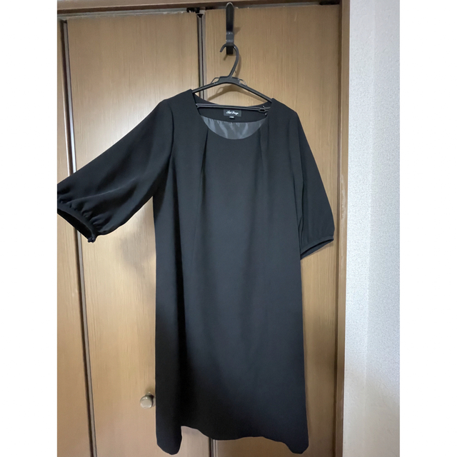 Add Rouge(アッドルージュ)の前開きブラックフォーマルワンピース17号 レディースのフォーマル/ドレス(礼服/喪服)の商品写真