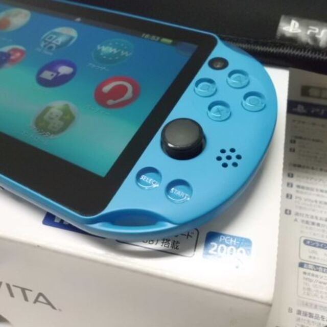 PlayStation Vita(プレイステーションヴィータ)のPSVITA PCH-2000 Aqua Blue エンタメ/ホビーのゲームソフト/ゲーム機本体(携帯用ゲーム機本体)の商品写真