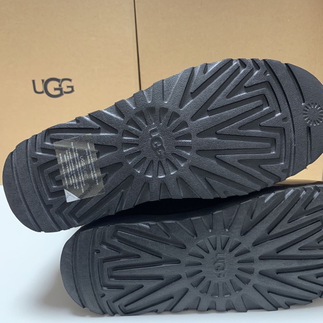 UGG(アグ)のUGG レインブーツ　クラシッククリアミニ　28センチ メンズの靴/シューズ(ブーツ)の商品写真