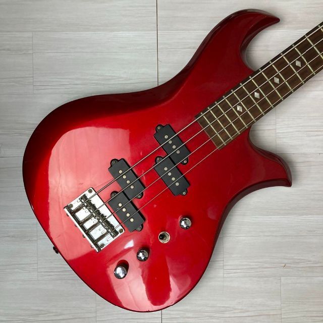 【2876】 弦交換不要 B.C.Rich Eagle bass RED