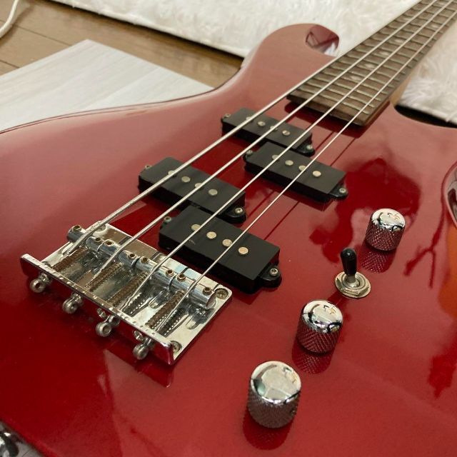 【2876】 弦交換不要 B.C.Rich Eagle bass RED 8