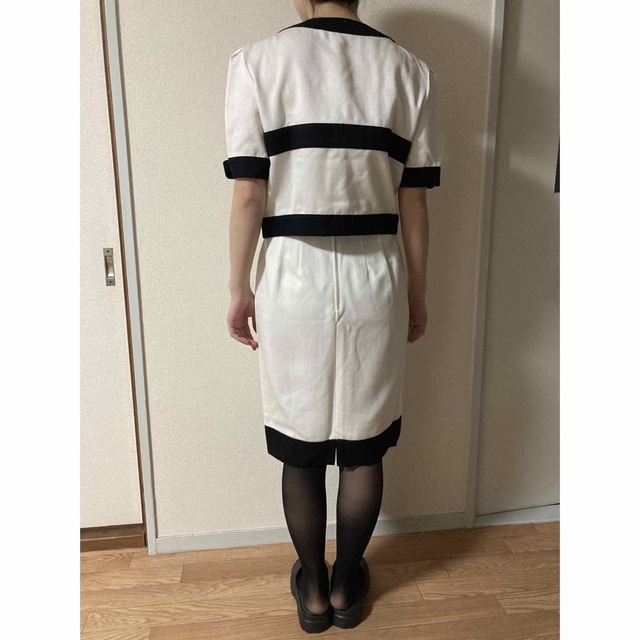 Courreges(クレージュ)のクレージュ　フォーマル スーツ ホワイト レディースのフォーマル/ドレス(スーツ)の商品写真