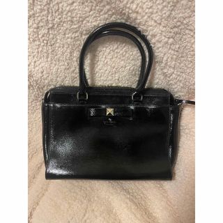 ケイトスペードニューヨーク(kate spade new york)のケイトスペード　エナメル　バッグ(ハンドバッグ)