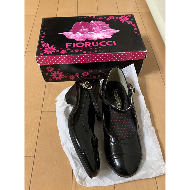 Fiorucci(フィオルッチ)の女児用フォーマルシューズ　20㎝ キッズ/ベビー/マタニティのキッズ靴/シューズ(15cm~)(フォーマルシューズ)の商品写真