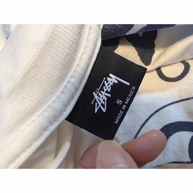 STUSSY(ステューシー)のSTUSSY ワールドツアーTシャツ レディースのトップス(Tシャツ(半袖/袖なし))の商品写真