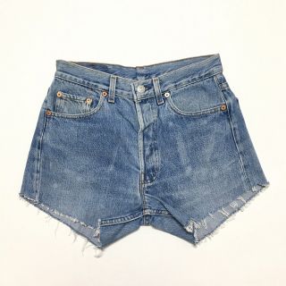 リーバイス(Levi's)のリーバイス/Levi's 501 カットオフ デニム ショートパンツ 実寸：W26　色落ち Made in U.S.A古着 【中古】(スラックス/スーツパンツ)