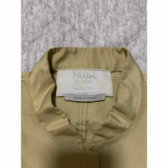 PRADA(プラダ)のPRADA velcro sleeveless shirts archive レディースのトップス(シャツ/ブラウス(半袖/袖なし))の商品写真