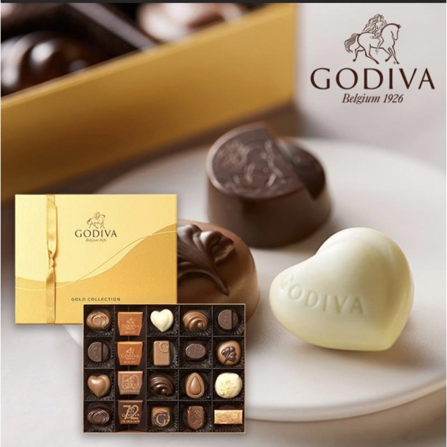 GODIVA(ゴディバ)のGODIVA  チョコレート　ゴールドコレクション　20粒入り　ゴディバ 食品/飲料/酒の食品(菓子/デザート)の商品写真