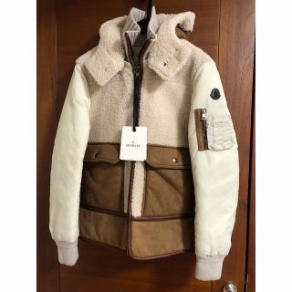 モンクレール(MONCLER)の日本未発売　モンクレール　delagrange 3 デラグランジ  ※色移り有り(ダウンジャケット)