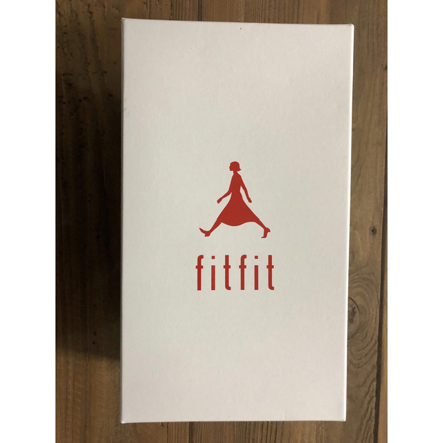 fitfit(フィットフィット)の【箱付き】fitfit 23.0㎝　シューズ レディースの靴/シューズ(その他)の商品写真