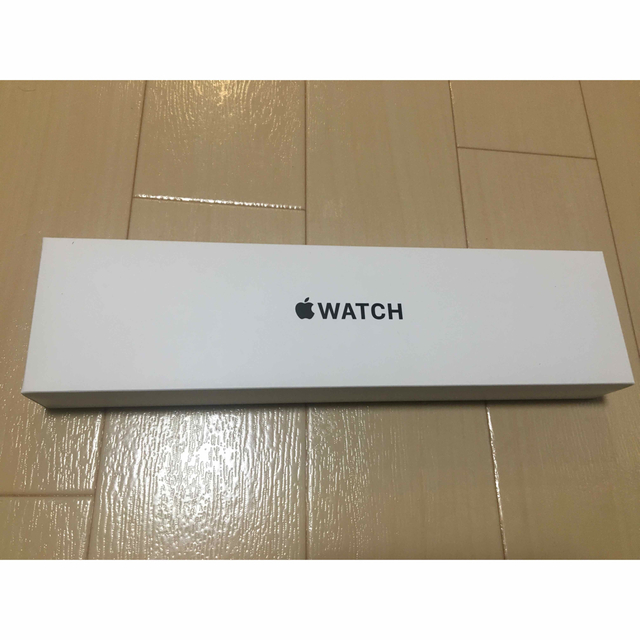 Apple Watch SE 第2世代GPSモデル40mm スポーツバンド-