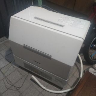 パナソニック(Panasonic)のプチ食洗機　パナソニック　NP-TCR4(食器洗い機/乾燥機)