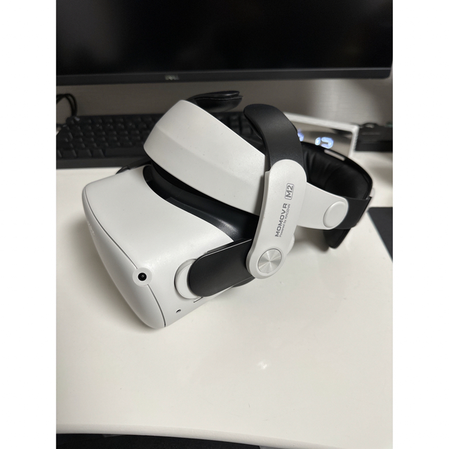 oculus quest2 128GB + momovr M2ストラップセット エンタメ/ホビーのゲームソフト/ゲーム機本体(家庭用ゲーム機本体)の商品写真