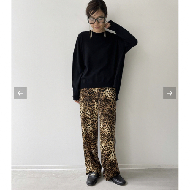 L'Appartement DEUXIEME CLASSE(アパルトモンドゥーズィエムクラス)のLeopard Side Line Pants アパルトモン レディースのパンツ(カジュアルパンツ)の商品写真