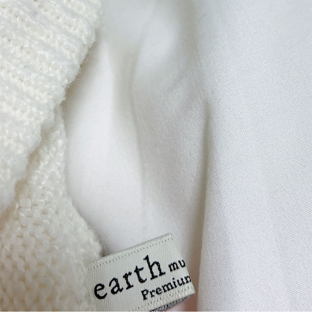 earth music & ecology(アースミュージックアンドエコロジー)のearth ホワイトニット レディースのトップス(ニット/セーター)の商品写真
