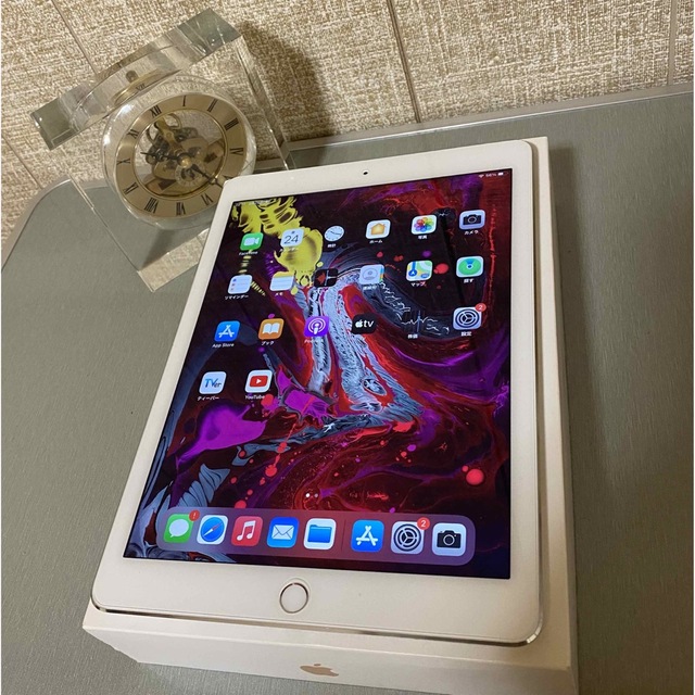 美品 iPad Air2 16GB セルラーAU アイパッド エア2世代