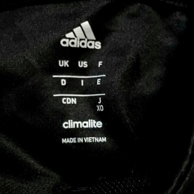 adidas(アディダス)のアディダス adidas／Tシャツ　半袖　climalite　ワンポイントロゴ メンズのトップス(Tシャツ/カットソー(半袖/袖なし))の商品写真