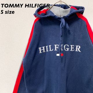 トミーヒルフィガー(TOMMY HILFIGER)のトミーヒルフィガー　パーカー　フーディ　刺繍ロゴ　フラッグロゴ　男女兼用　S(パーカー)