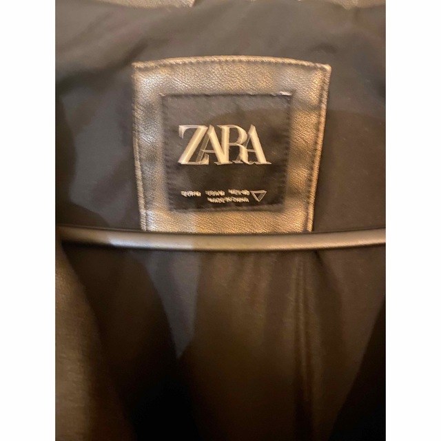 ZARA(ザラ)のZARA フェイクレザージャケット メンズのジャケット/アウター(レザージャケット)の商品写真