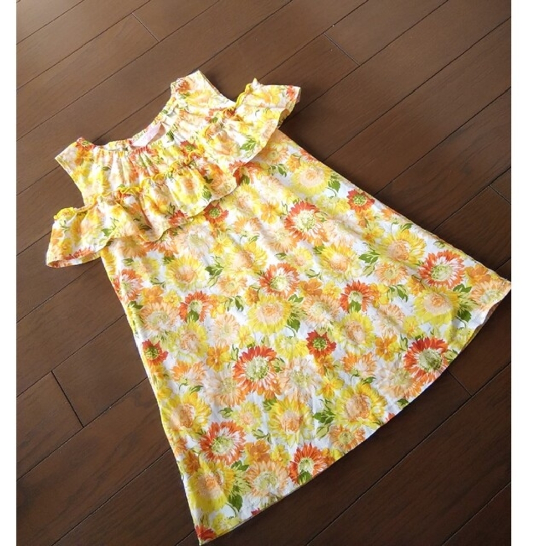 花柄ワンピース　100cm   匿名配送 キッズ/ベビー/マタニティのキッズ服女の子用(90cm~)(ワンピース)の商品写真