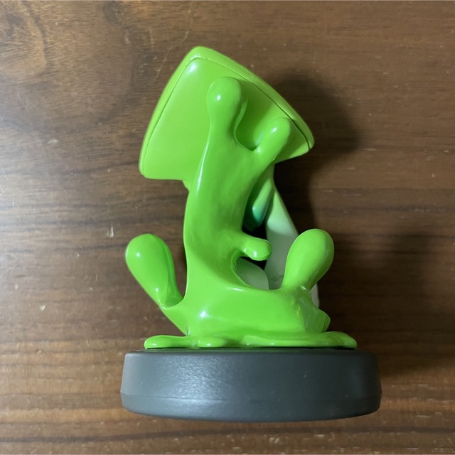 Nintendo Switch(ニンテンドースイッチ)のスプラトゥーン amiibo ガール ボーイ イカ 任天堂 Splatoon エンタメ/ホビーのフィギュア(ゲームキャラクター)の商品写真