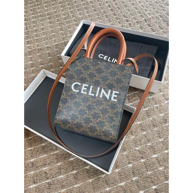 新発売の ミニ バーティカル celine カバ ノーカラージャケット - www