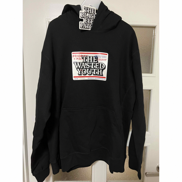 black eye patch wasted youth hoodie | フリマアプリ ラクマ
