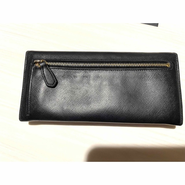 PRADA(プラダ)のPRADA長財布　黒　SAFFIANONETAL レディースのファッション小物(財布)の商品写真